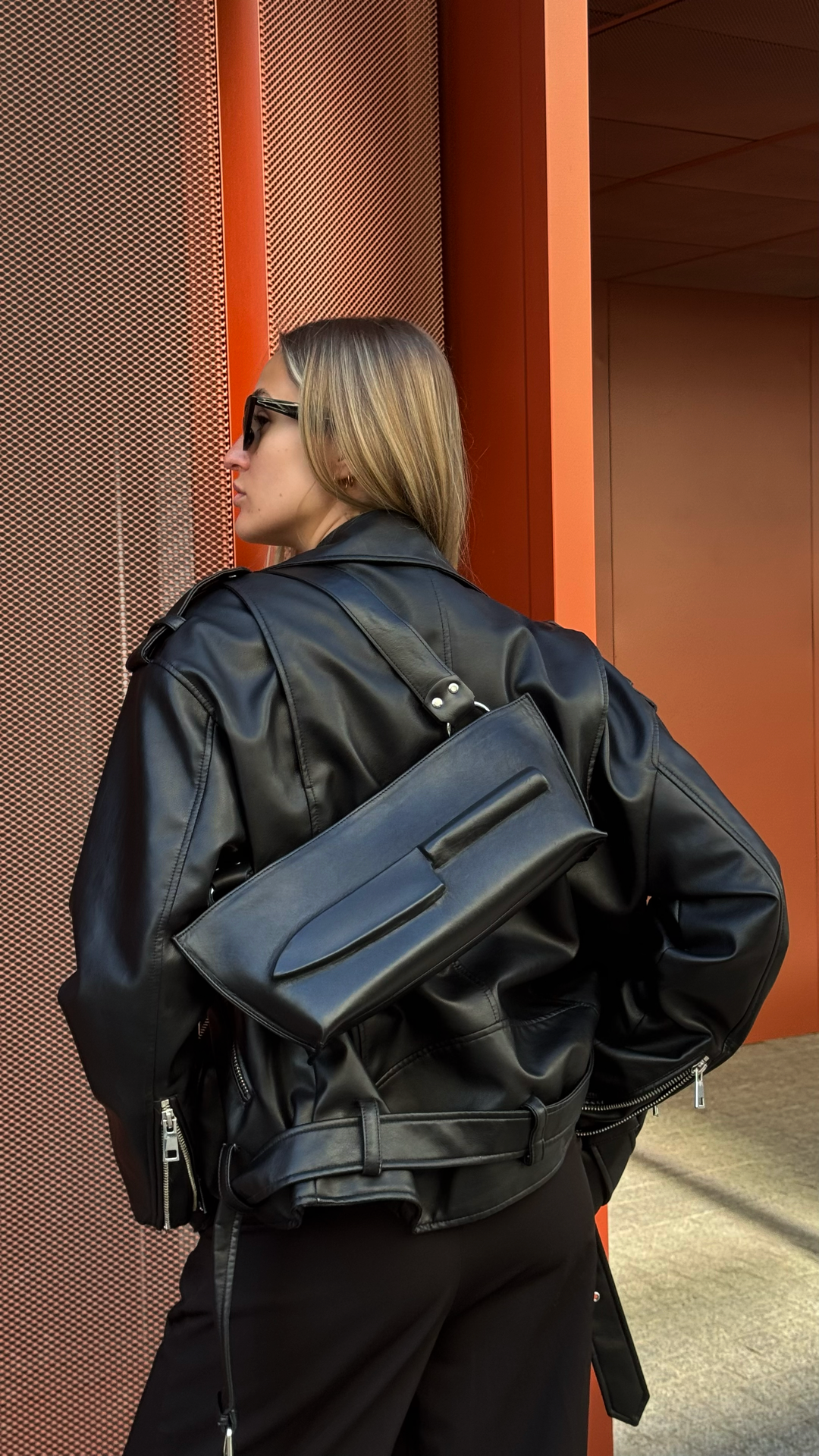 Knife mini bag in black