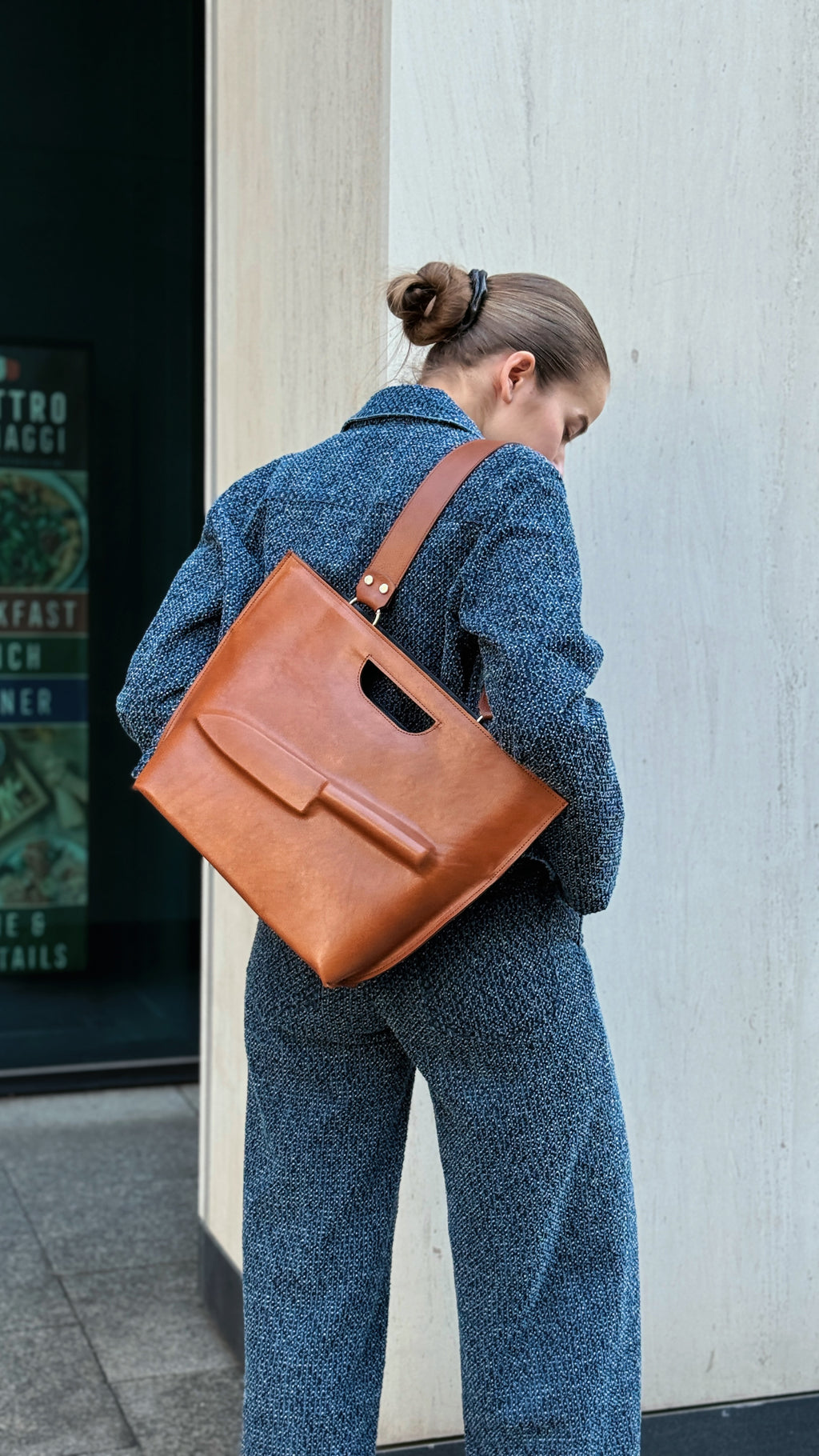 Knife bag in brown image 0