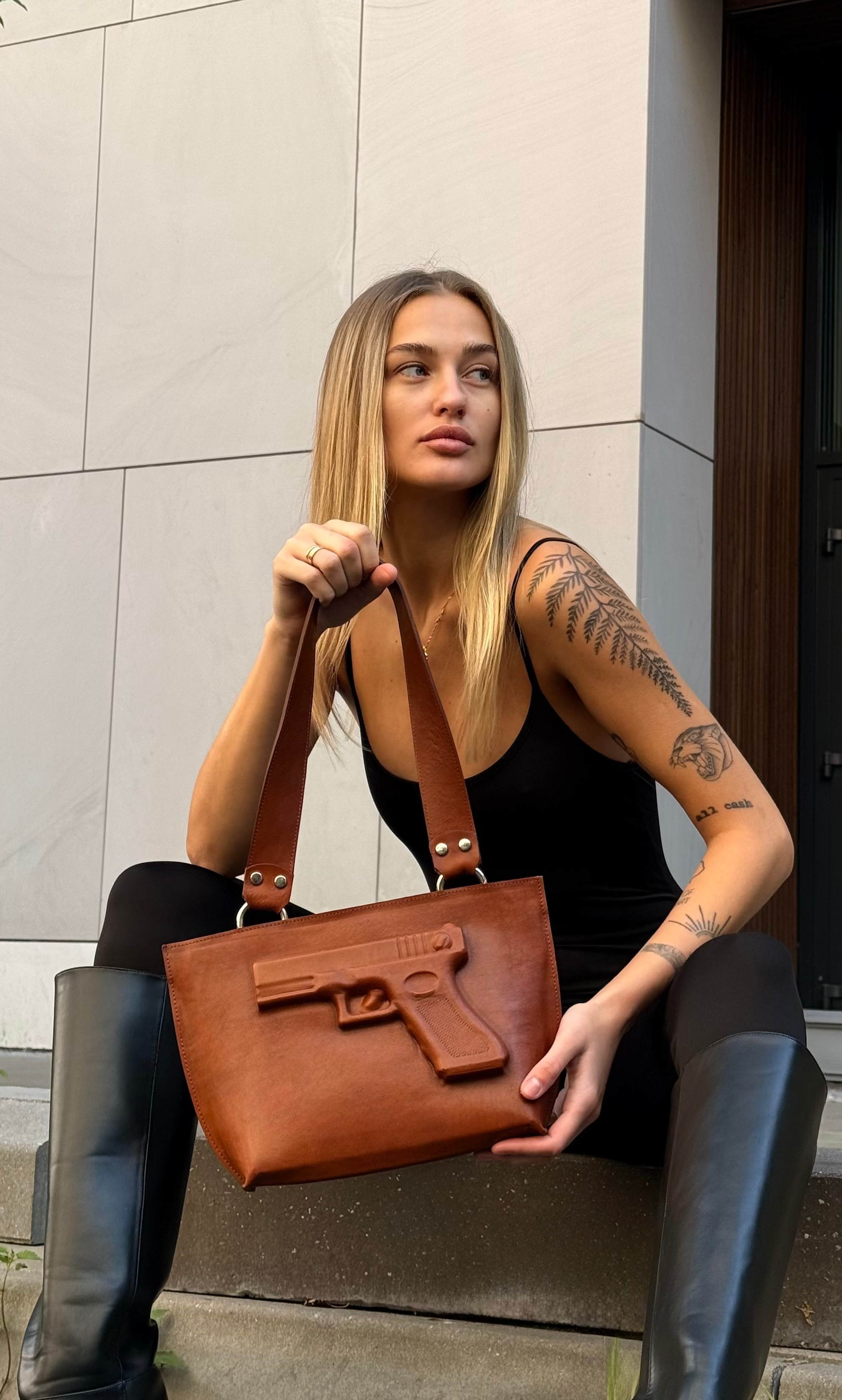 Brown gun bag image 0