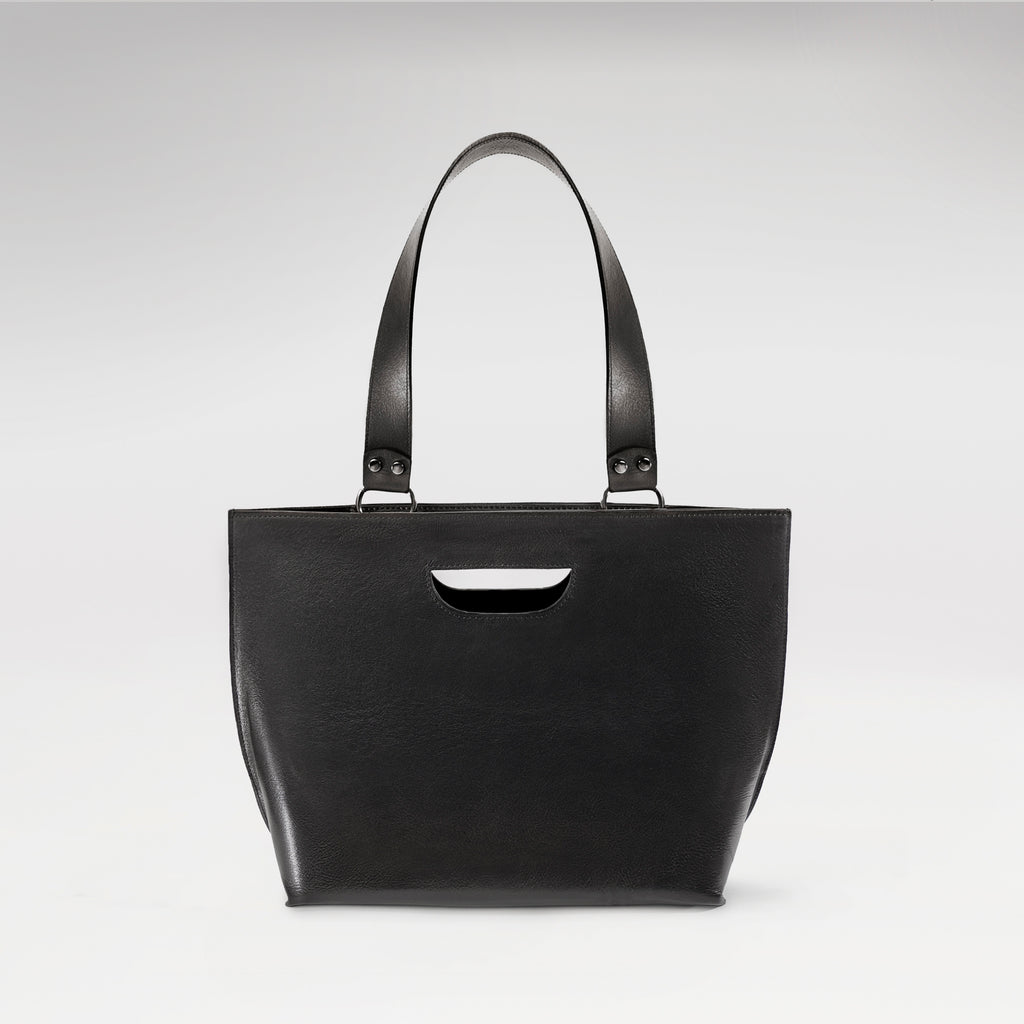 Black revolver bag image 3